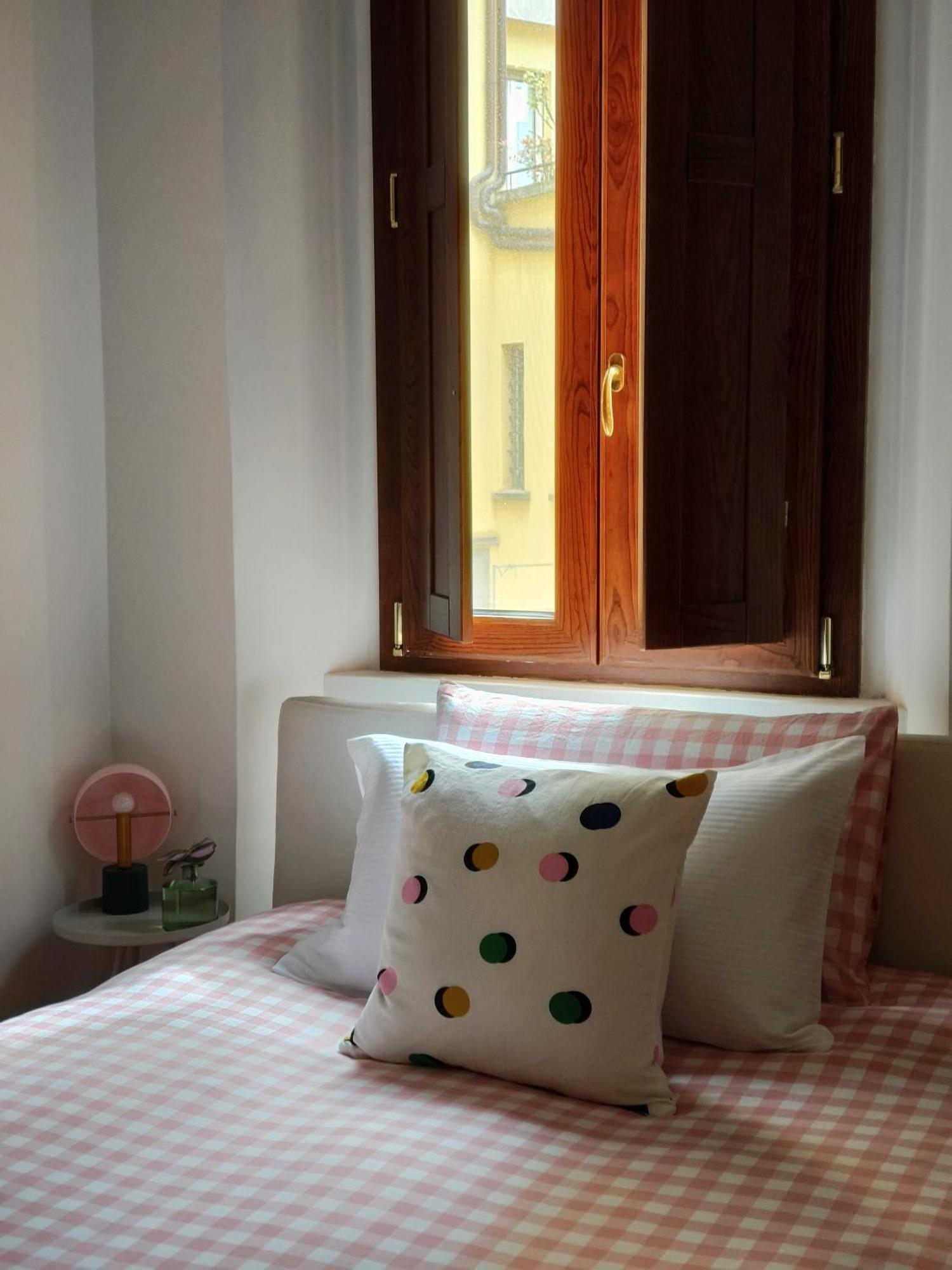 Apartamento Fluere - Via Riva Reno Bolonia Exterior foto